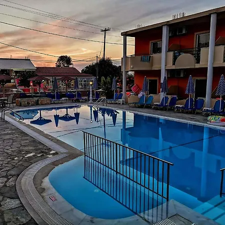 Apartmanhotel Barras Apts Hotel Ájosz Sztéfanosz